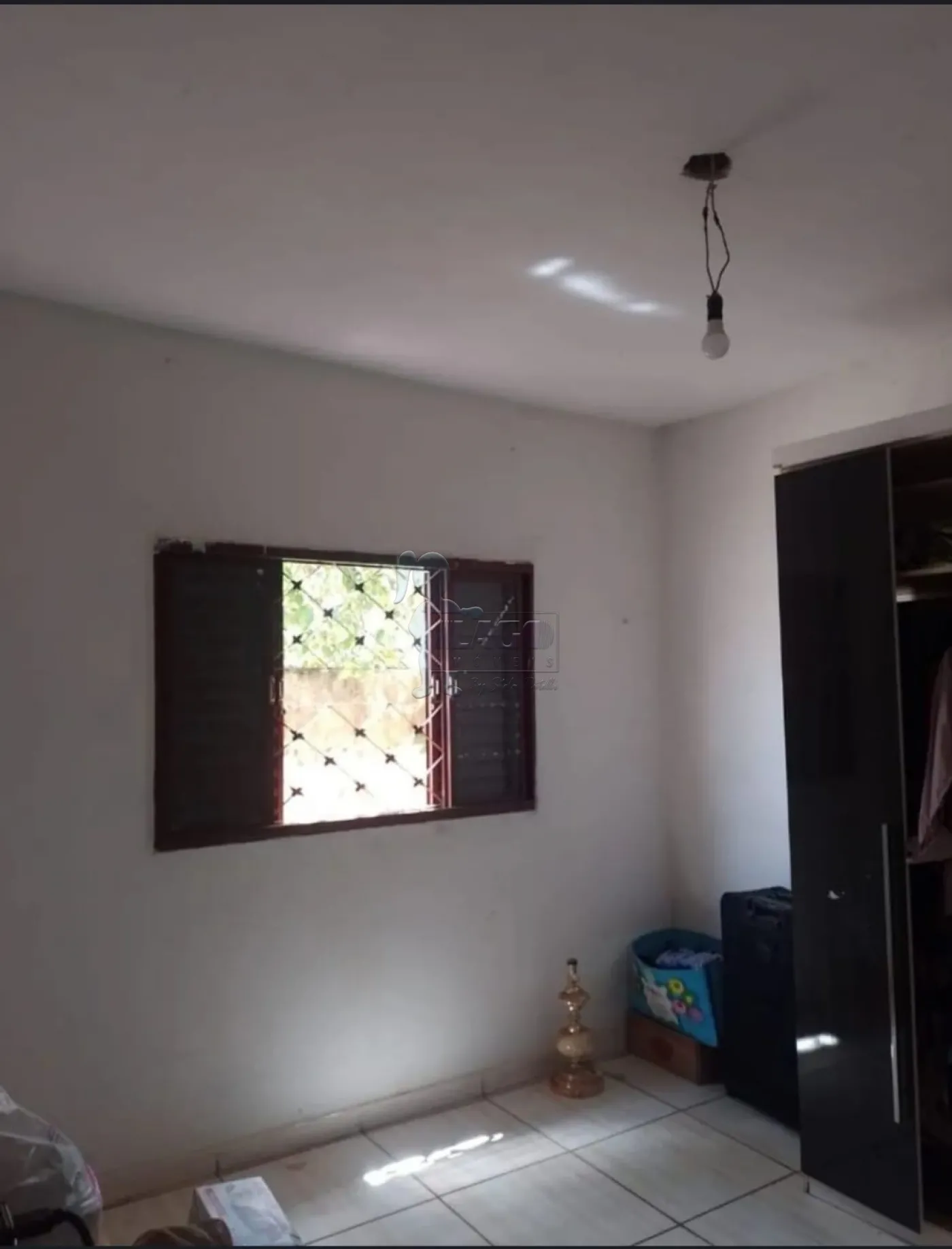 Comprar Casa / Padr&atilde;o em Ribeir&atilde;o Preto R$ 210.000,00 - Foto 4