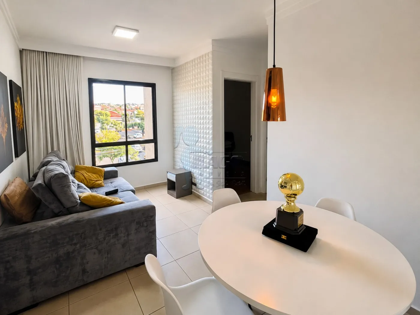 Comprar Apartamento / Padr&atilde;o em Ribeir&atilde;o Preto R$ 270.000,00 - Foto 1