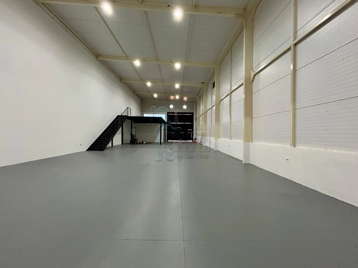 Alugar Comercial padr&atilde;o / Galp&atilde;o - Armaz&eacute;m em Ribeir&atilde;o Preto R$ 9.500,00 - Foto 1