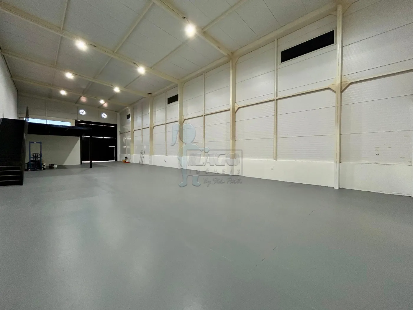 Alugar Comercial padr&atilde;o / Galp&atilde;o - Armaz&eacute;m em Ribeir&atilde;o Preto R$ 9.500,00 - Foto 2