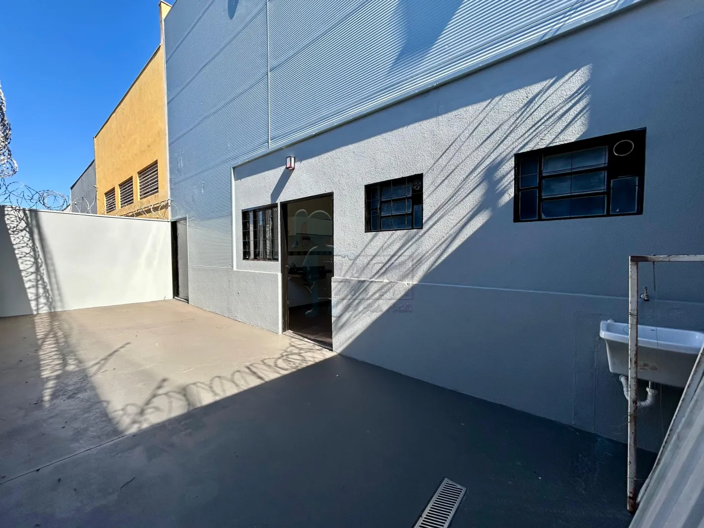 Alugar Comercial padr&atilde;o / Galp&atilde;o - Armaz&eacute;m em Ribeir&atilde;o Preto R$ 9.500,00 - Foto 25