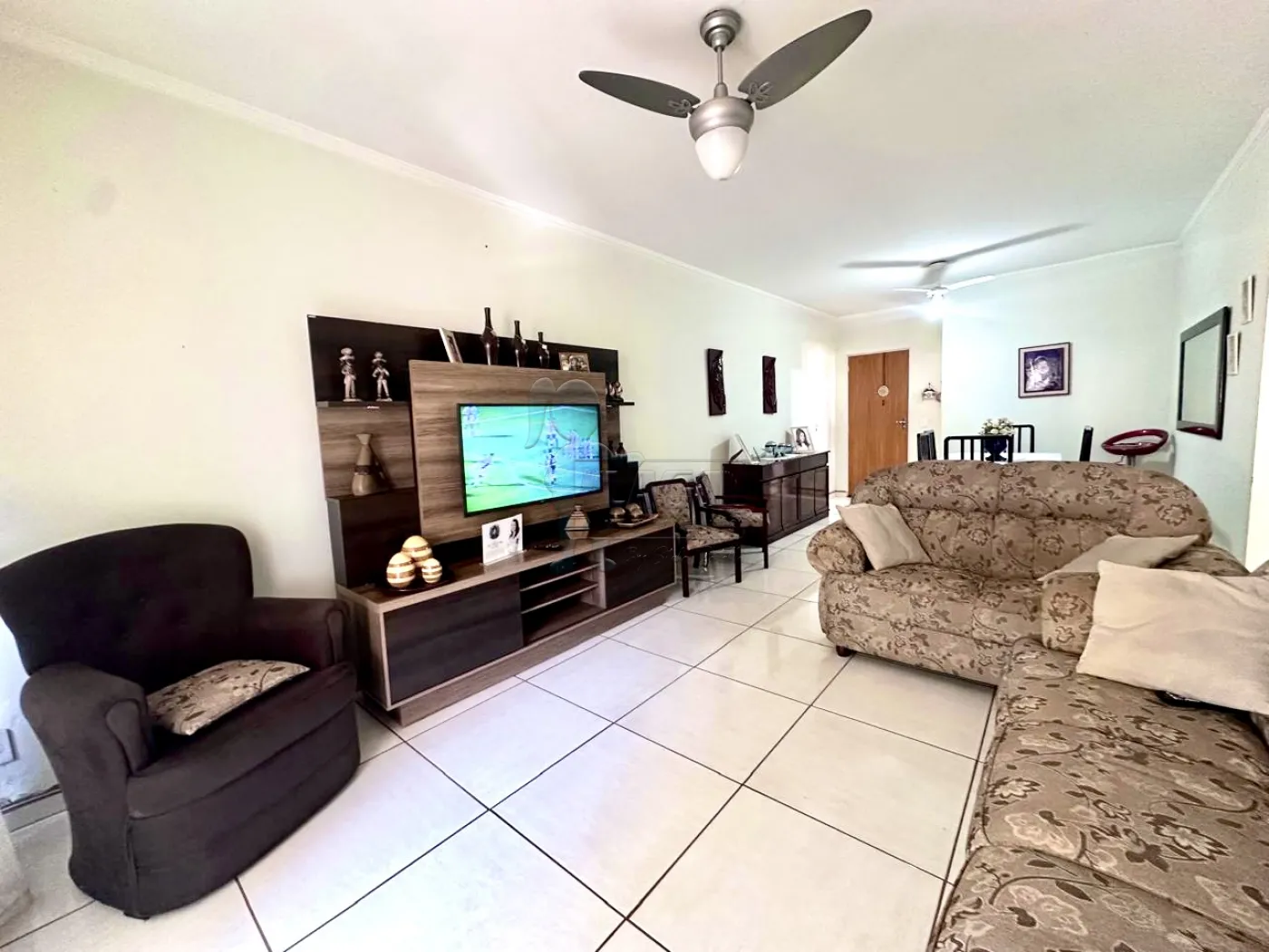 Comprar Apartamento / Padr&atilde;o em Ribeir&atilde;o Preto R$ 339.000,00 - Foto 2