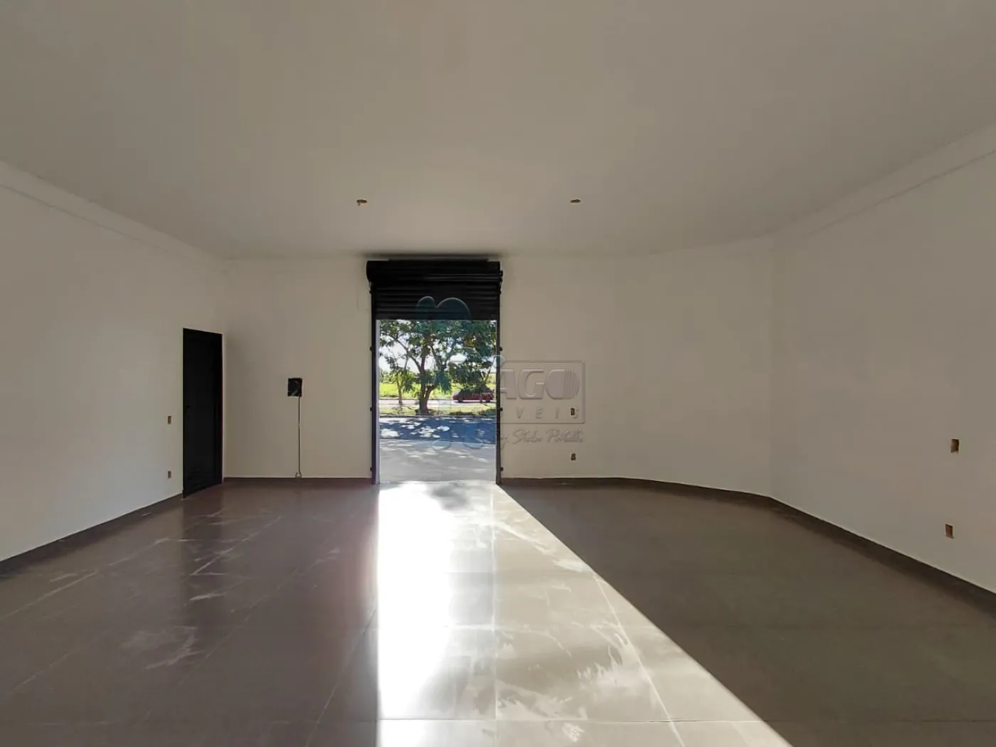 Alugar Comercial padr&atilde;o / Loja em Ribeir&atilde;o Preto R$ 2.500,00 - Foto 2