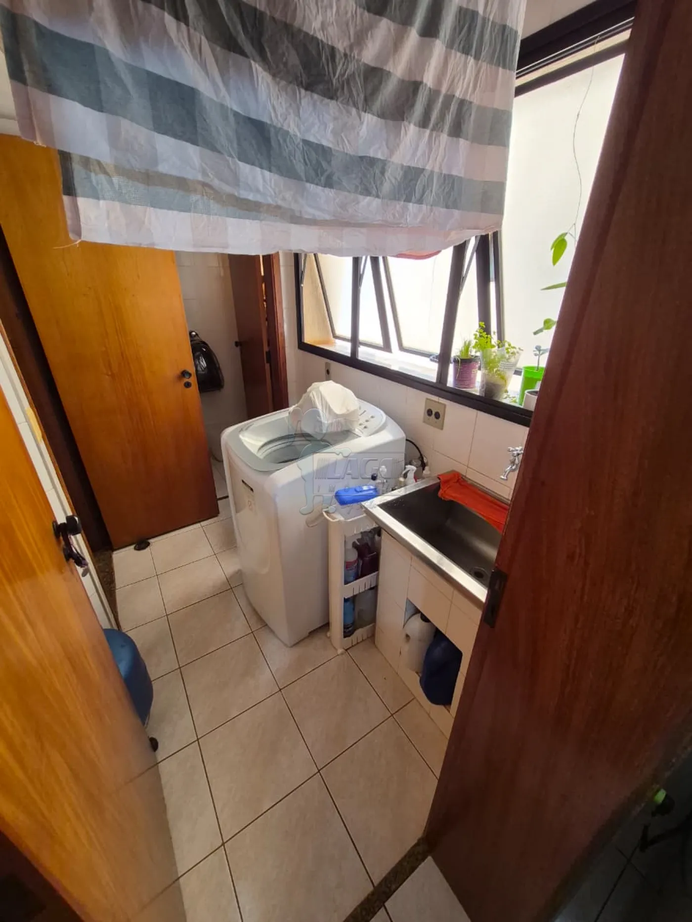 Comprar Apartamento / Padr&atilde;o em Ribeir&atilde;o Preto R$ 298.000,00 - Foto 8