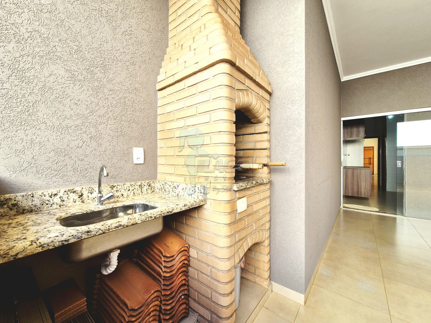 Comprar Casa condom&iacute;nio / Padr&atilde;o em Ribeir&atilde;o Preto R$ 830.000,00 - Foto 4