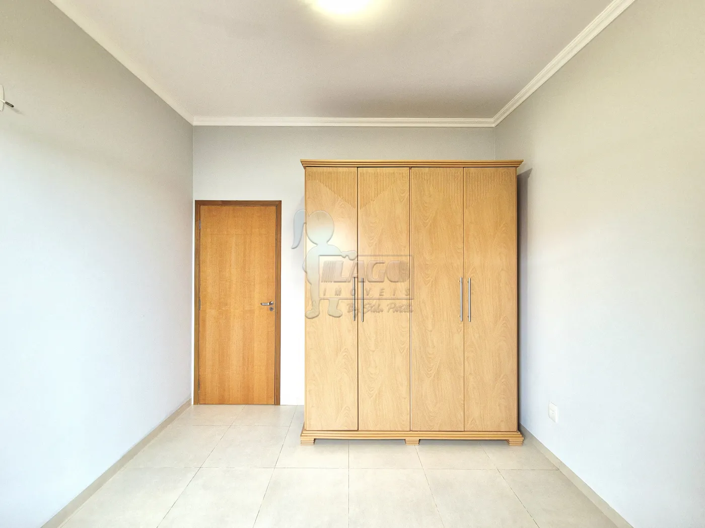 Comprar Casa condom&iacute;nio / Padr&atilde;o em Ribeir&atilde;o Preto R$ 830.000,00 - Foto 23