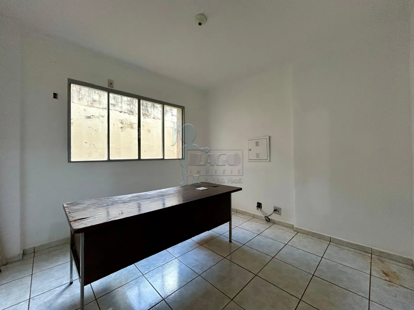 Alugar Comercial condom&iacute;nio / Escrit&oacute;rio - Loja em Ribeir&atilde;o Preto R$ 850,00 - Foto 2