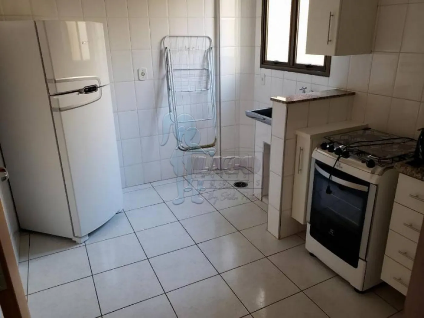 Alugar Apartamento / Padr&atilde;o em Ribeir&atilde;o Preto R$ 1.300,00 - Foto 3