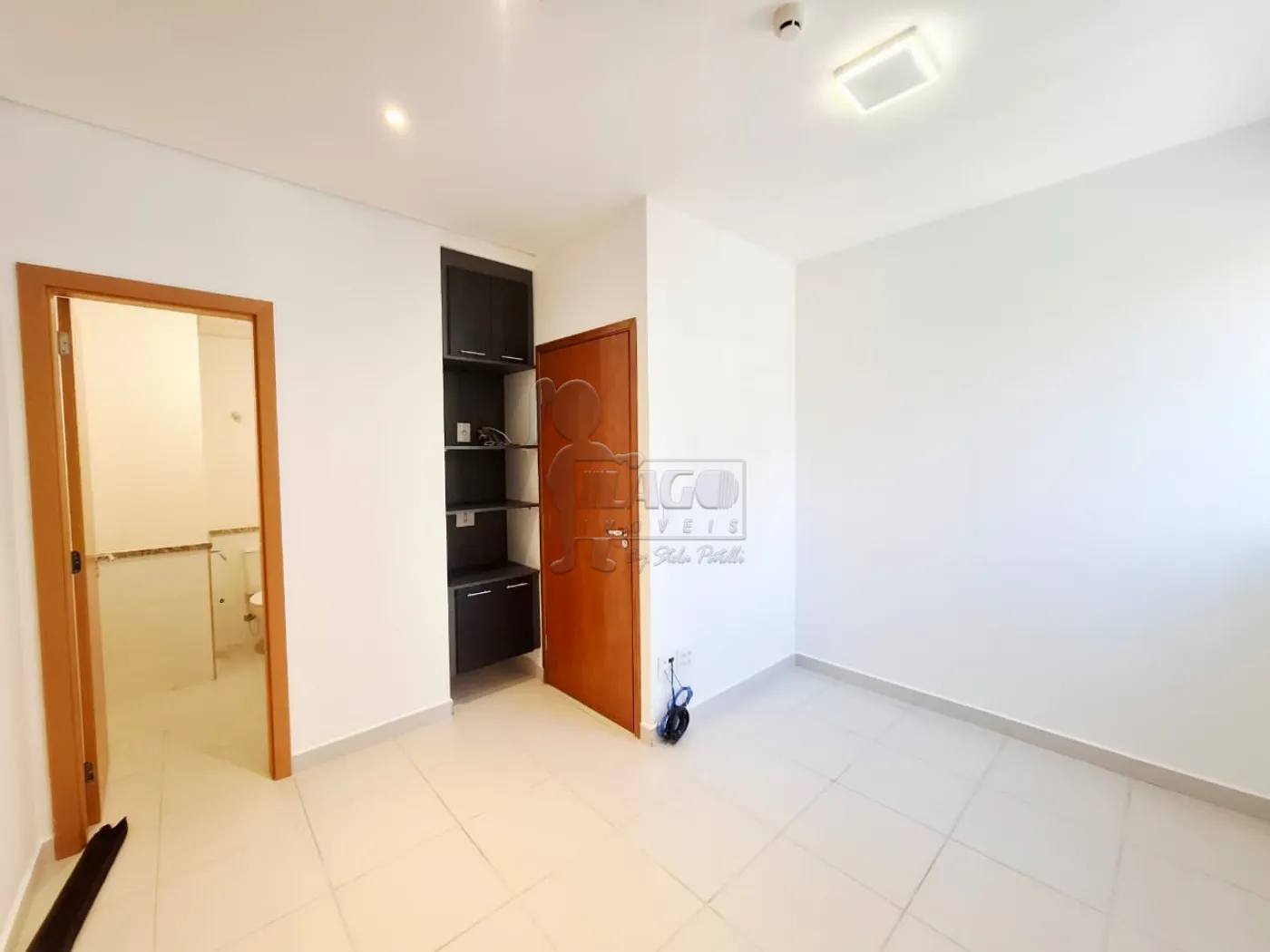 Alugar Comercial condom&iacute;nio / Escrit&oacute;rio - Loja em Ribeir&atilde;o Preto R$ 2.500,00 - Foto 1