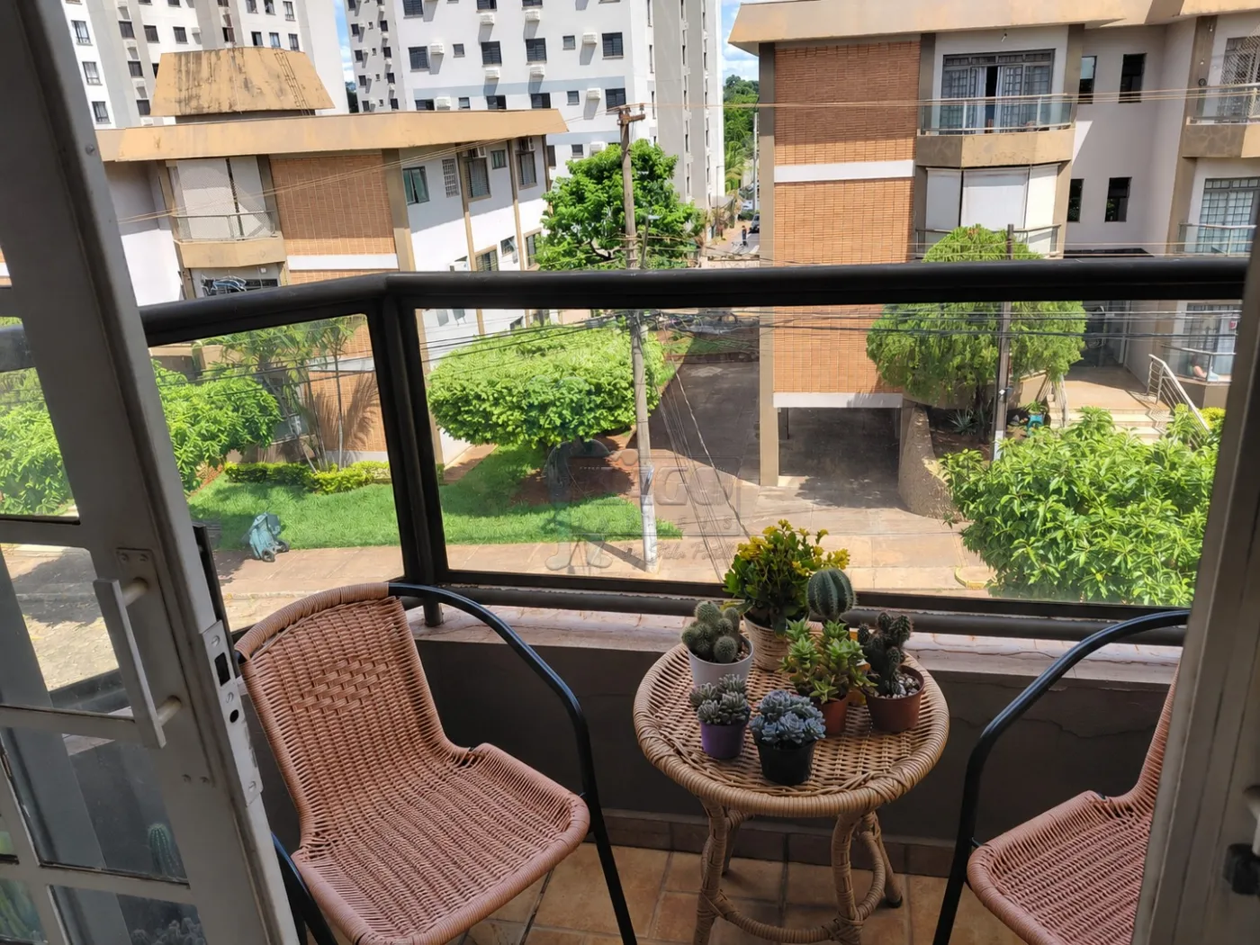 Comprar Apartamento / Padr&atilde;o em Ribeir&atilde;o Preto R$ 320.000,00 - Foto 5