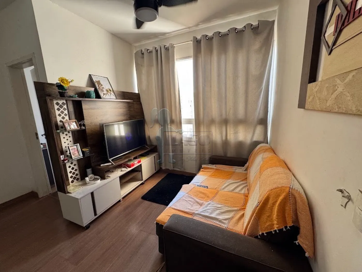 Comprar Apartamento / Padr&atilde;o em Ribeir&atilde;o Preto R$ 230.000,00 - Foto 1