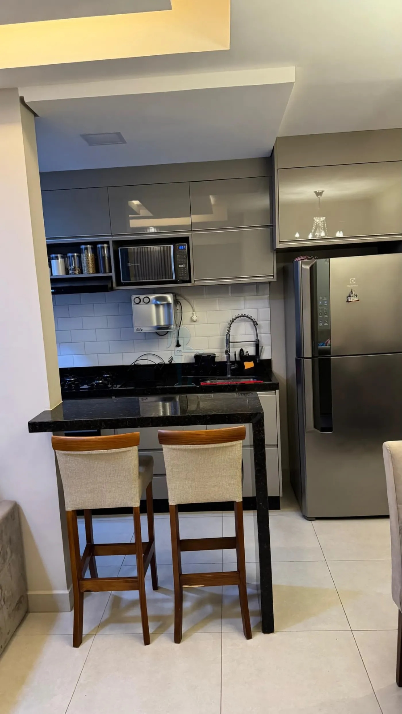 Comprar Apartamento / Padr&atilde;o em Ribeir&atilde;o Preto R$ 428.000,00 - Foto 4