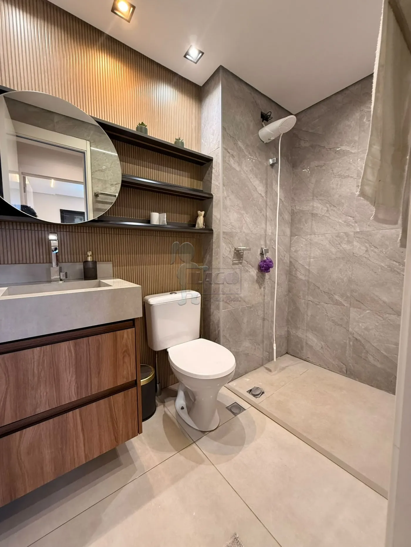 Comprar Apartamento / Padr&atilde;o em Ribeir&atilde;o Preto R$ 300.000,00 - Foto 3