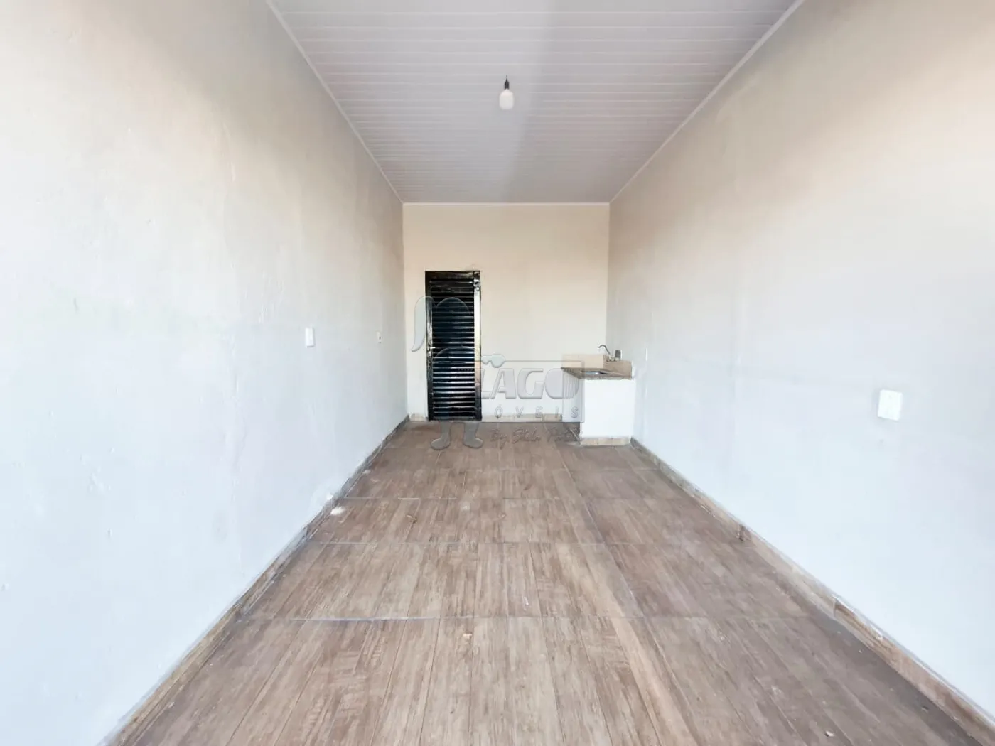 Alugar Comercial padr&atilde;o / Loja em Ribeir&atilde;o Preto R$ 800,00 - Foto 1