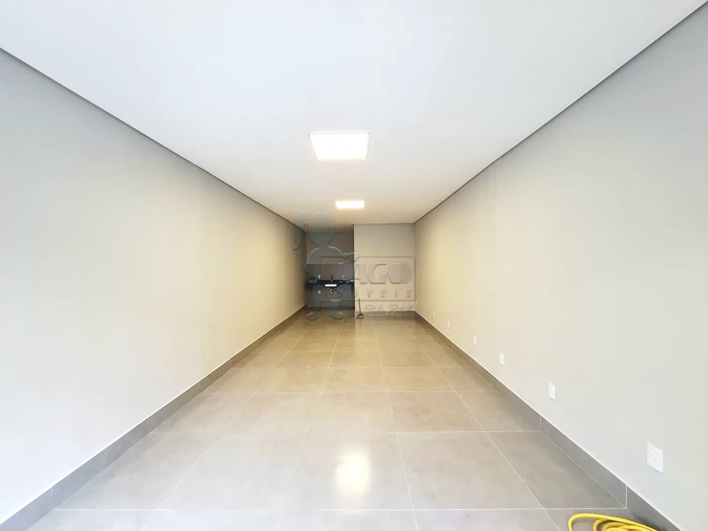 Alugar Comercial padr&atilde;o / Loja em Ribeir&atilde;o Preto R$ 3.000,00 - Foto 1