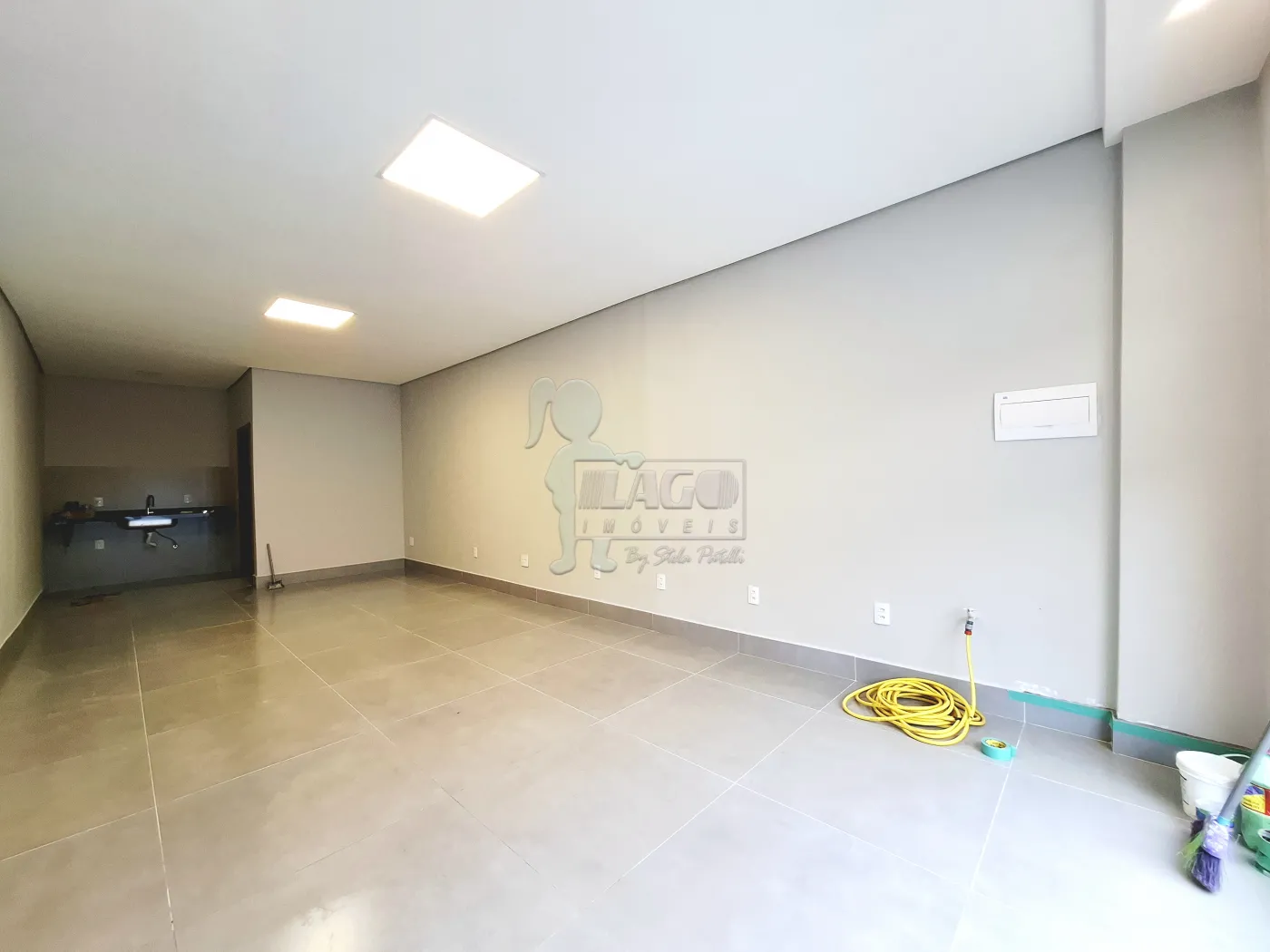 Alugar Comercial padr&atilde;o / Loja em Ribeir&atilde;o Preto R$ 3.000,00 - Foto 2