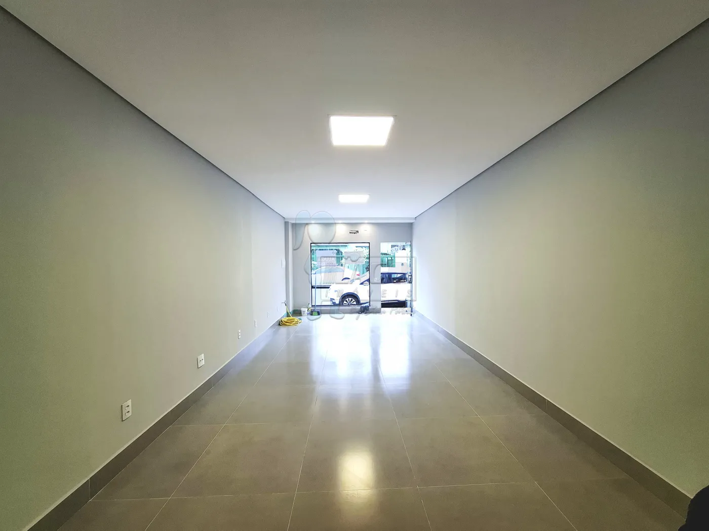 Alugar Comercial padr&atilde;o / Loja em Ribeir&atilde;o Preto R$ 3.000,00 - Foto 4