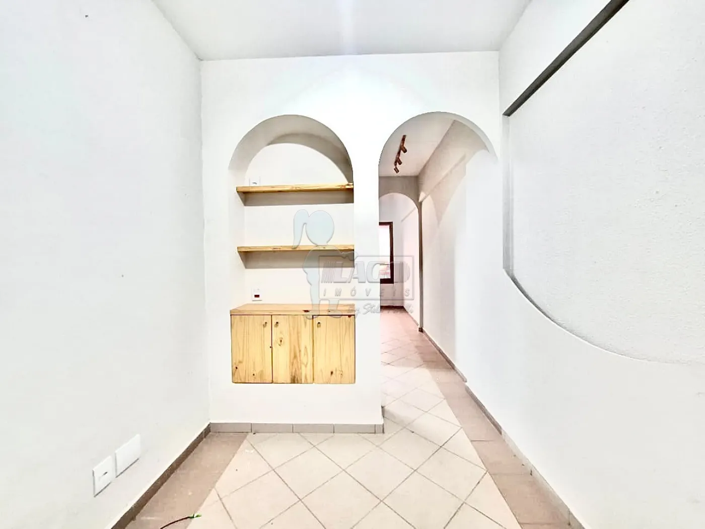Alugar Comercial condom&iacute;nio / Escrit&oacute;rio - Loja em Ribeir&atilde;o Preto R$ 900,00 - Foto 2