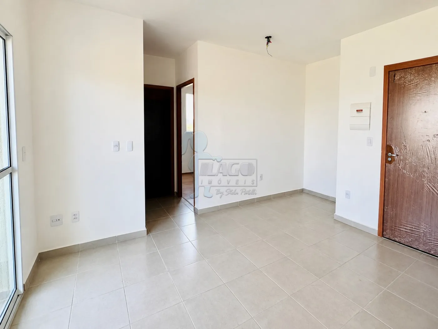 Alugar Apartamento / Padr&atilde;o em Ribeir&atilde;o Preto R$ 1.000,00 - Foto 2