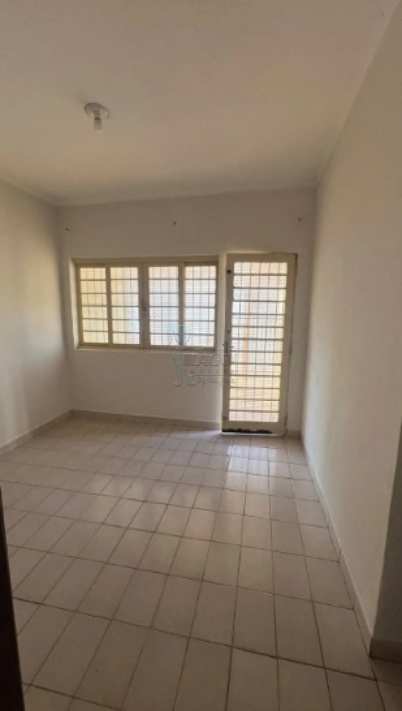 Comprar Casa / Padr&atilde;o em Ribeir&atilde;o Preto R$ 360.000,00 - Foto 3