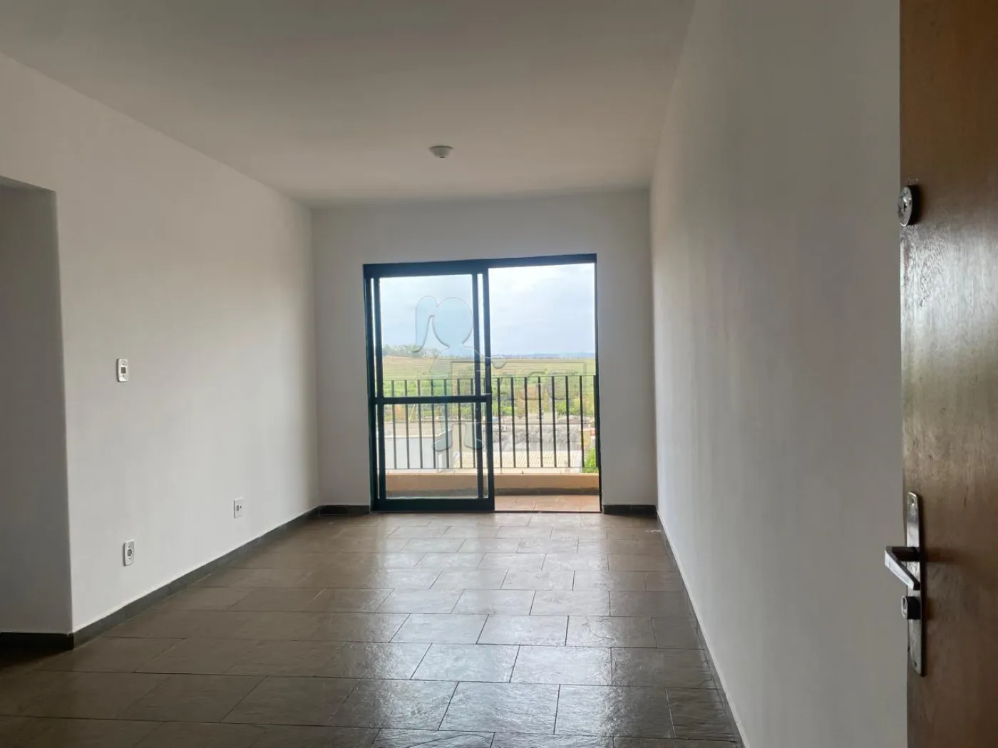 Comprar Apartamento / Padr&atilde;o em Ribeir&atilde;o Preto R$ 225.000,00 - Foto 3