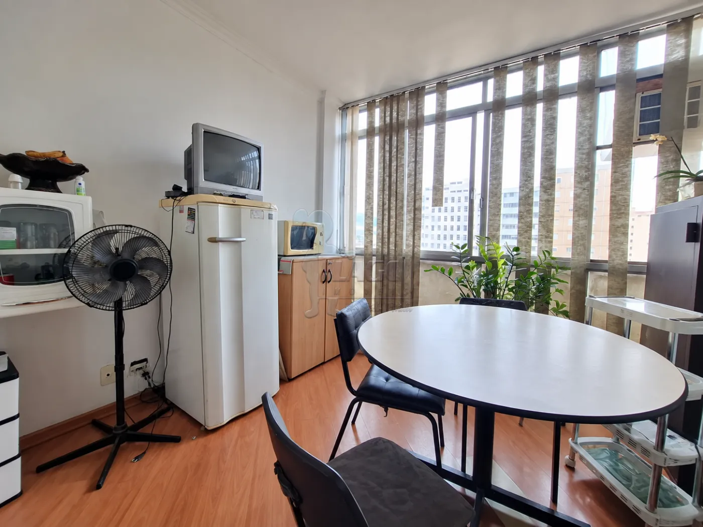 Comprar Comercial condom&iacute;nio / Escrit&oacute;rio - Loja em Ribeir&atilde;o Preto R$ 60.000,00 - Foto 9