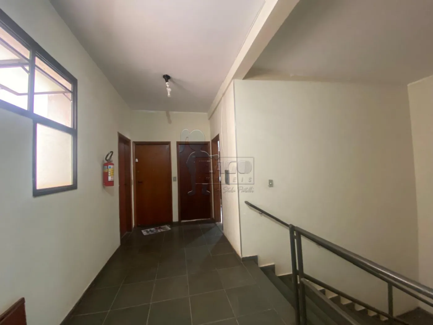 Comprar Apartamento / Padr&atilde;o em Ribeir&atilde;o Preto R$ 300.000,00 - Foto 18