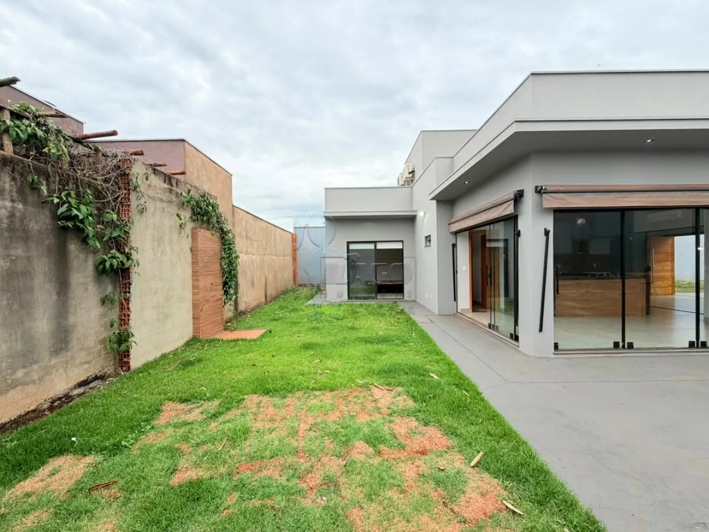 Alugar Casa / Padr&atilde;o em Ribeir&atilde;o Preto R$ 2.900,00 - Foto 22