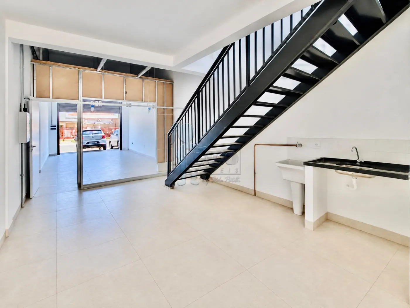 Alugar Comercial padr&atilde;o / Loja em Ribeir&atilde;o Preto R$ 4.000,00 - Foto 1