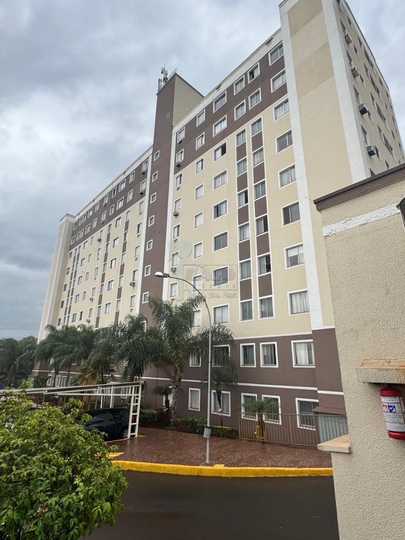 Comprar Apartamento / Padr&atilde;o em Ribeir&atilde;o Preto R$ 160.000,00 - Foto 1
