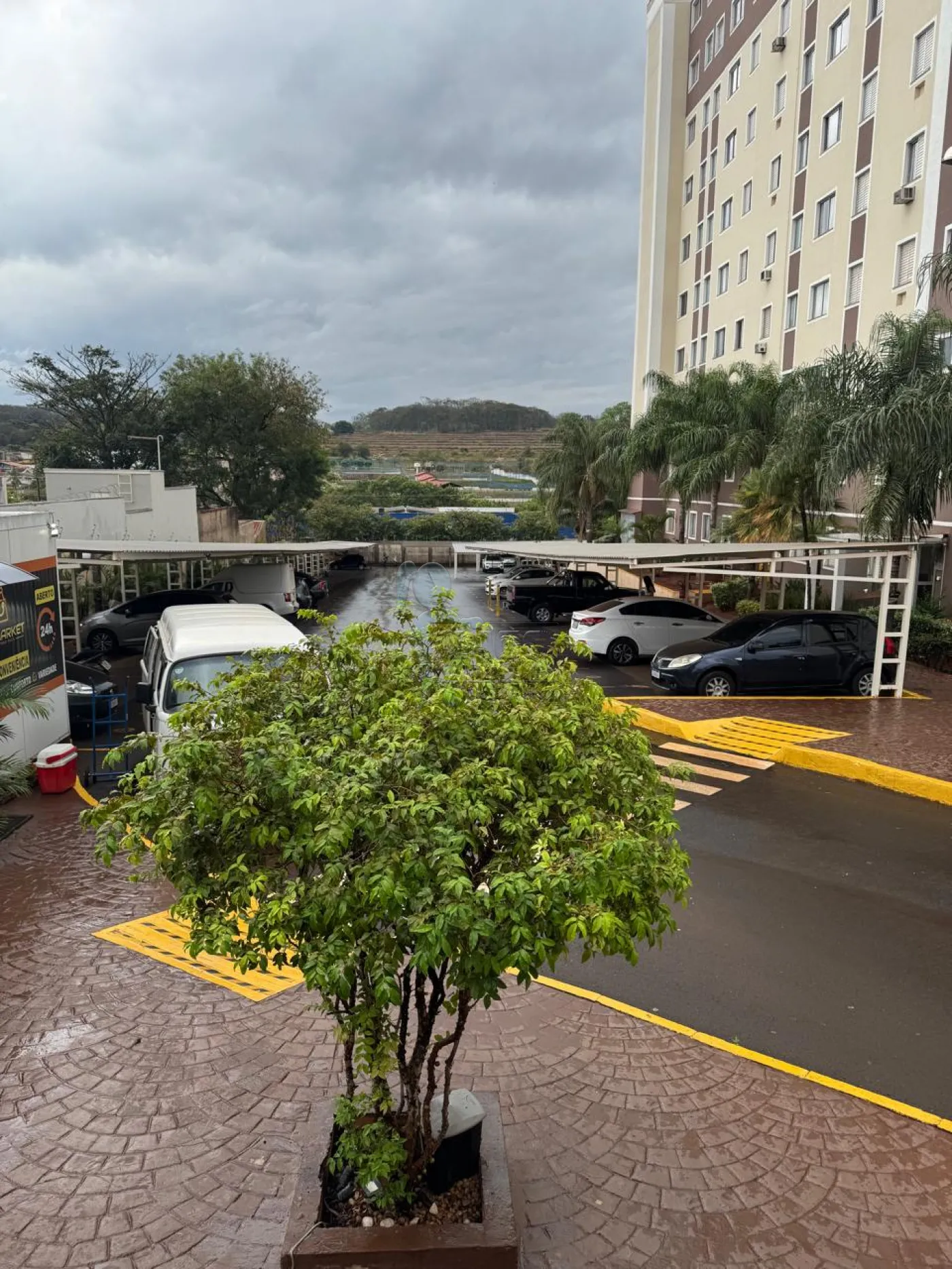 Comprar Apartamento / Padr&atilde;o em Ribeir&atilde;o Preto R$ 160.000,00 - Foto 3