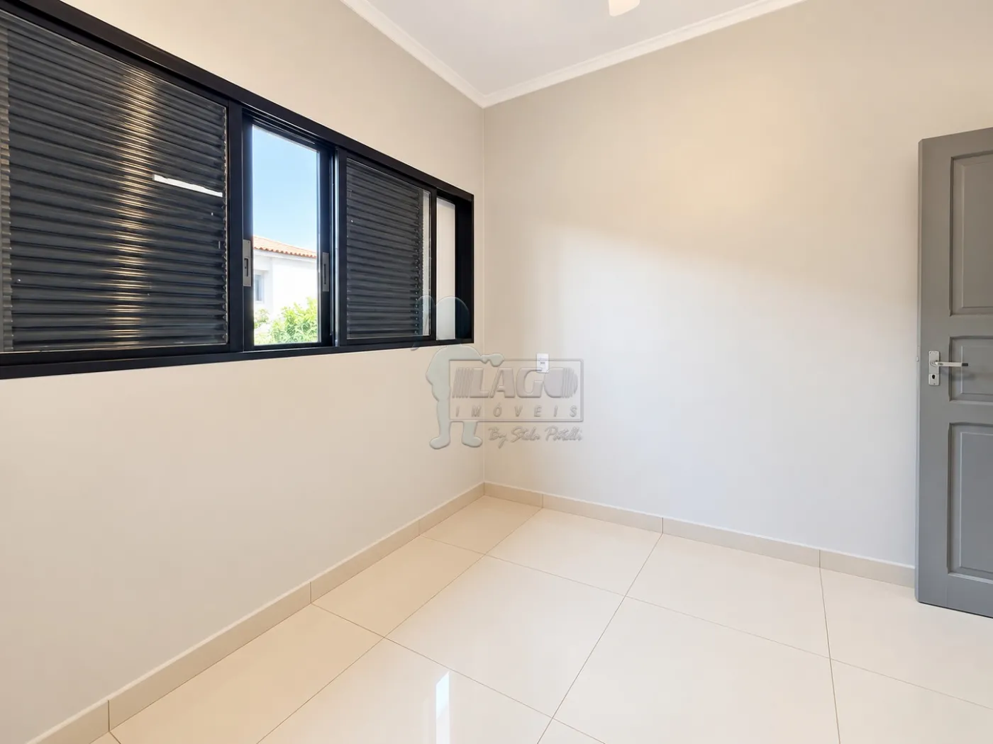 Alugar Casa / Padr&atilde;o em Ribeir&atilde;o Preto R$ 3.000,00 - Foto 27
