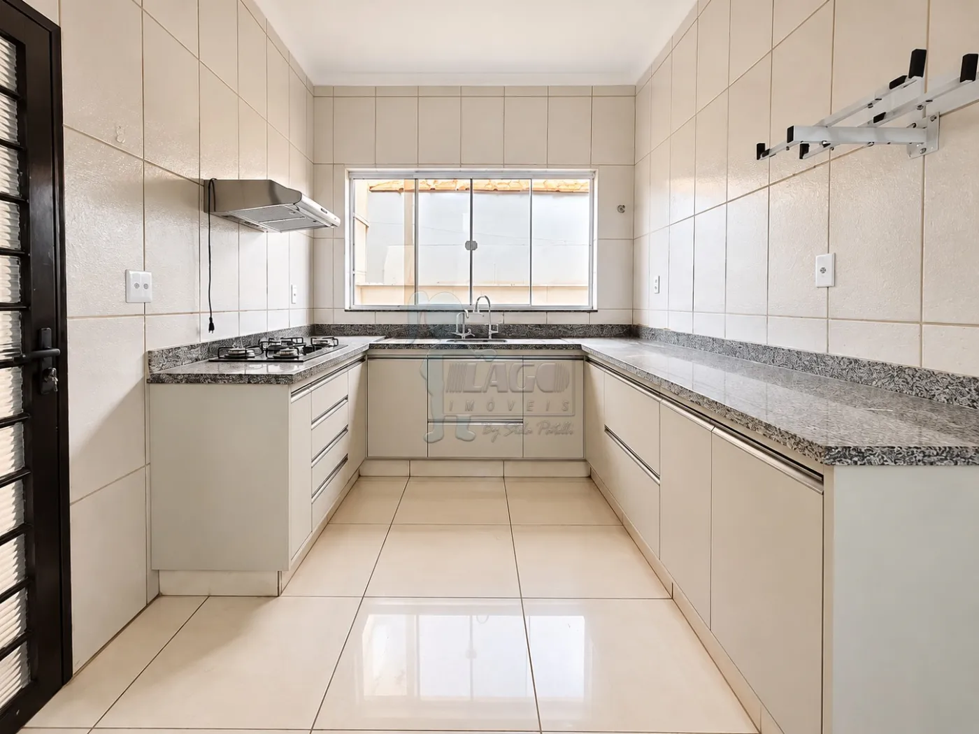 Alugar Casa / Padr&atilde;o em Ribeir&atilde;o Preto R$ 3.000,00 - Foto 8
