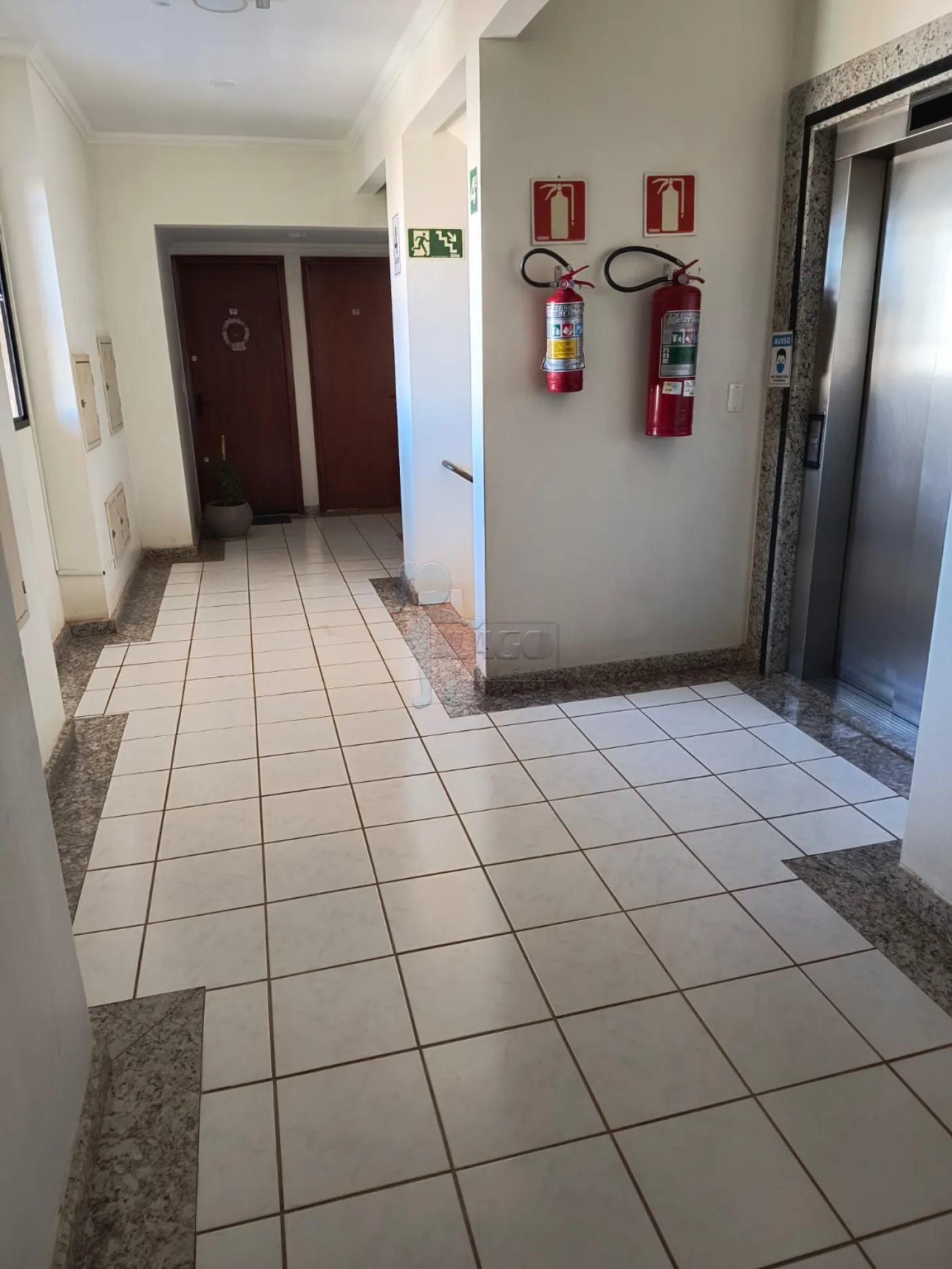Comprar Apartamento / Padr&atilde;o em Ribeir&atilde;o Preto R$ 265.000,00 - Foto 2