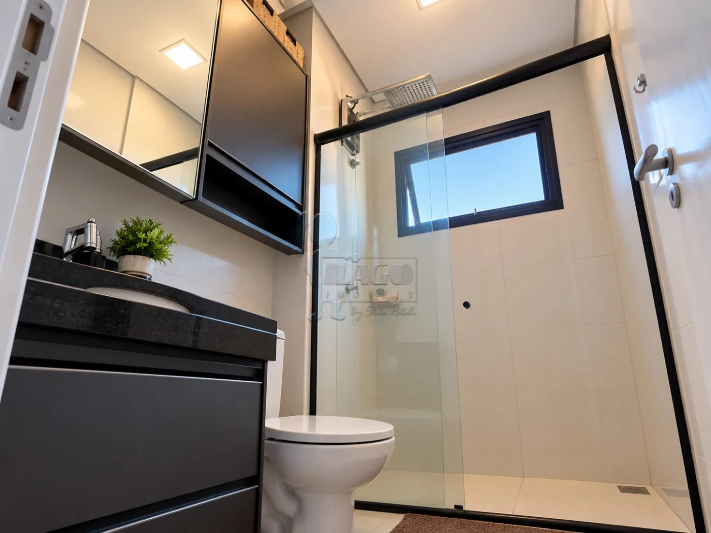 Alugar Apartamento / Padr&atilde;o em Ribeir&atilde;o Preto R$ 2.200,00 - Foto 11