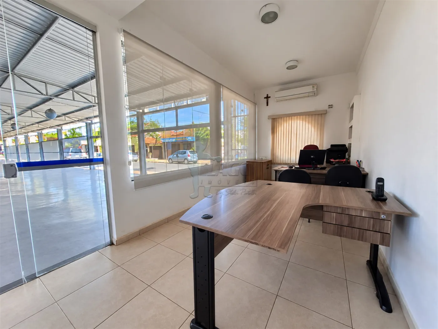 Alugar Comercial padr&atilde;o / Galp&atilde;o - Armaz&eacute;m em Cravinhos R$ 10.000,00 - Foto 2