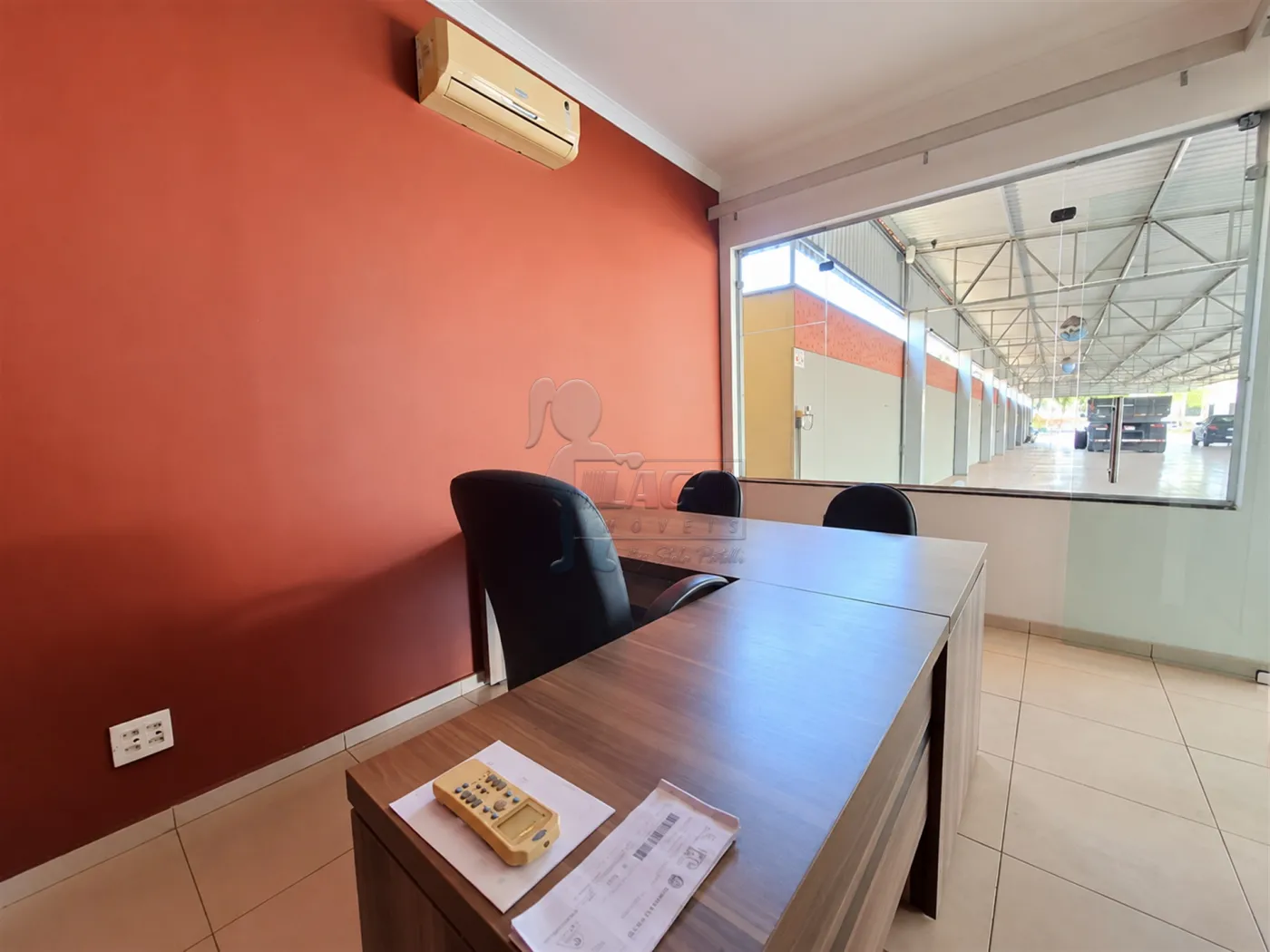Alugar Comercial padr&atilde;o / Galp&atilde;o - Armaz&eacute;m em Cravinhos R$ 10.000,00 - Foto 11