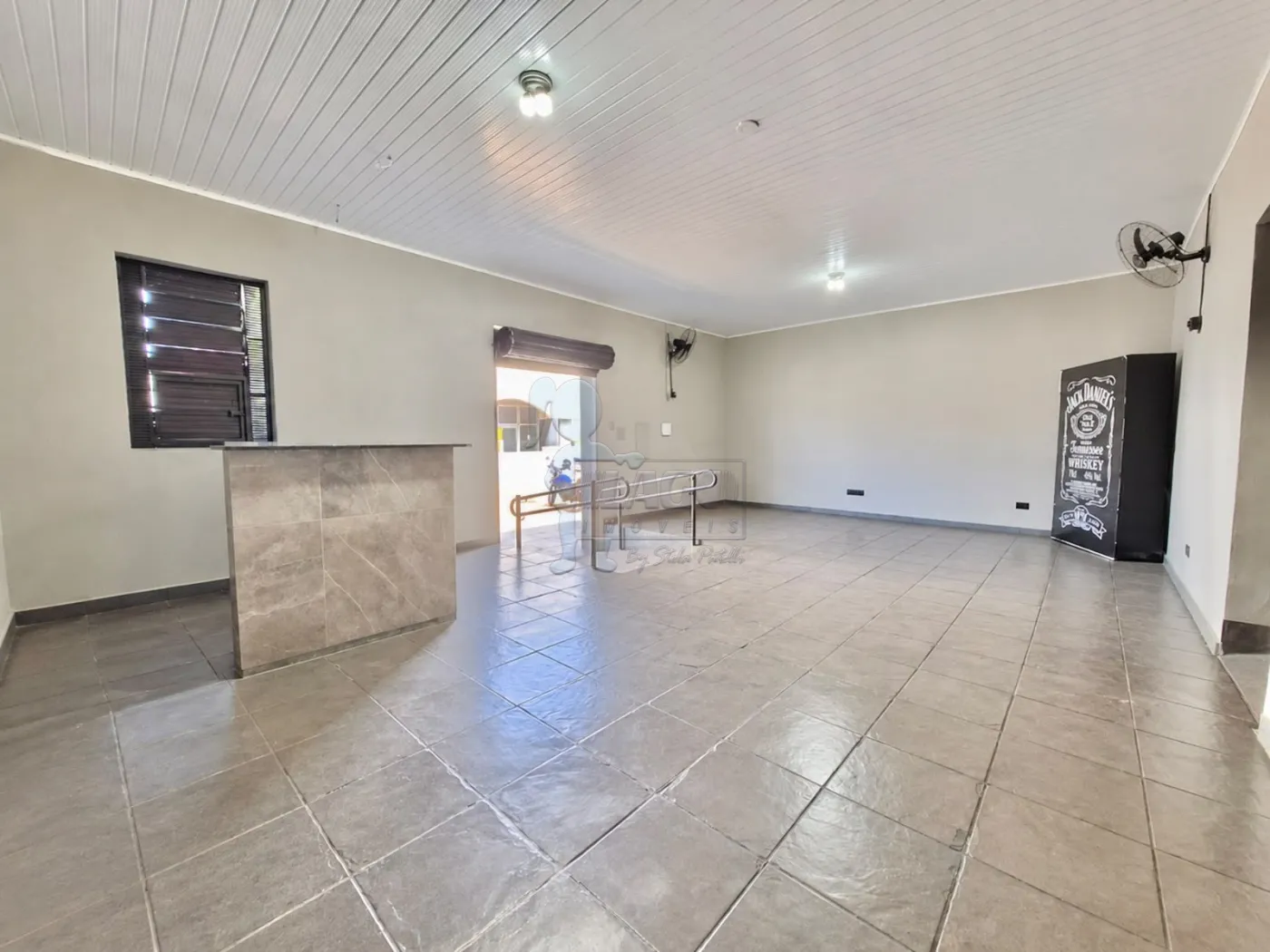 Alugar Comercial padr&atilde;o / Loja em Cravinhos R$ 2.500,00 - Foto 1