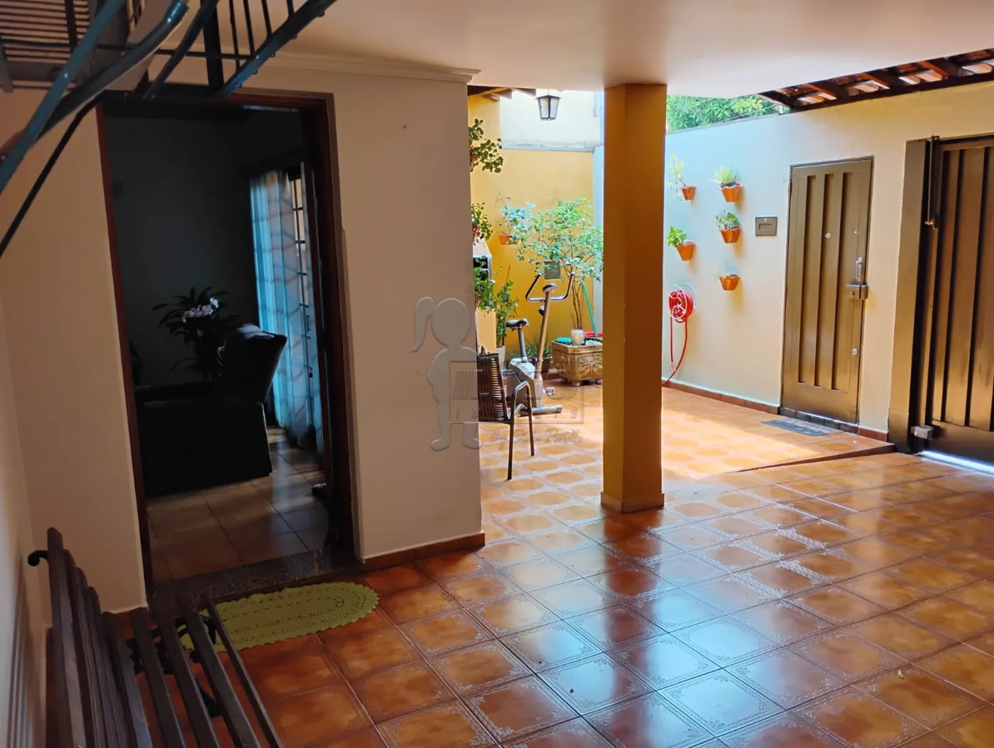 Comprar Casa / Padr&atilde;o em Ribeir&atilde;o Preto R$ 450.000,00 - Foto 3