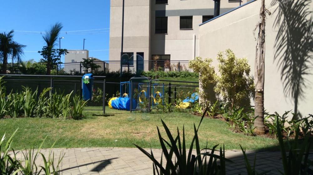Alugar Apartamento / Padr&atilde;o em Ribeir&atilde;o Preto R$ 1.570,00 - Foto 17
