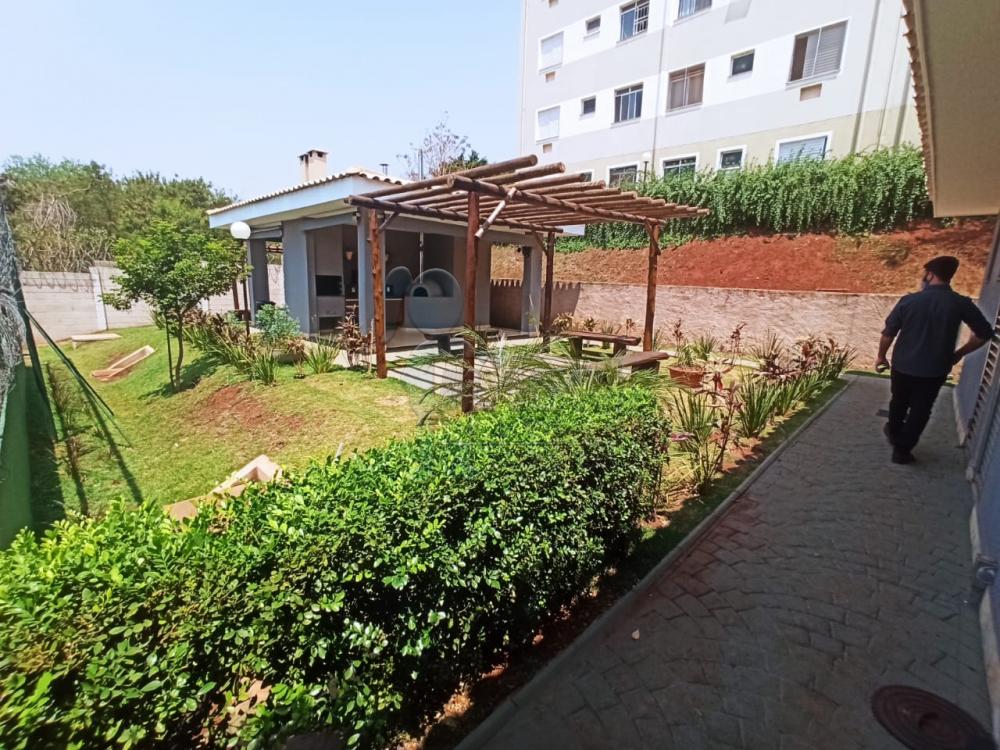 Alugar Apartamento / Padr&atilde;o em Ribeir&atilde;o Preto R$ 1.100,00 - Foto 18