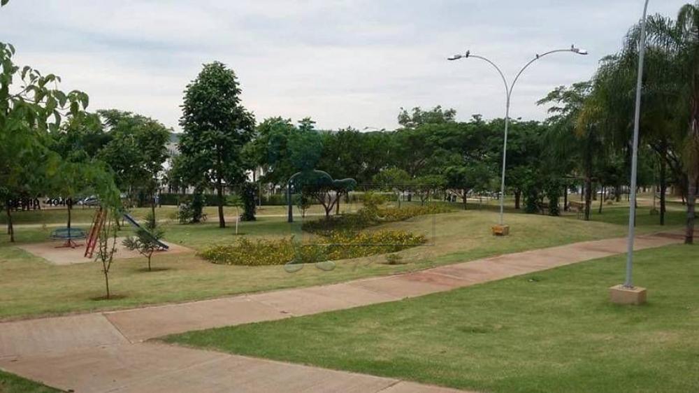 Alugar Apartamento / Padr&atilde;o em Ribeir&atilde;o Preto R$ 1.100,00 - Foto 17