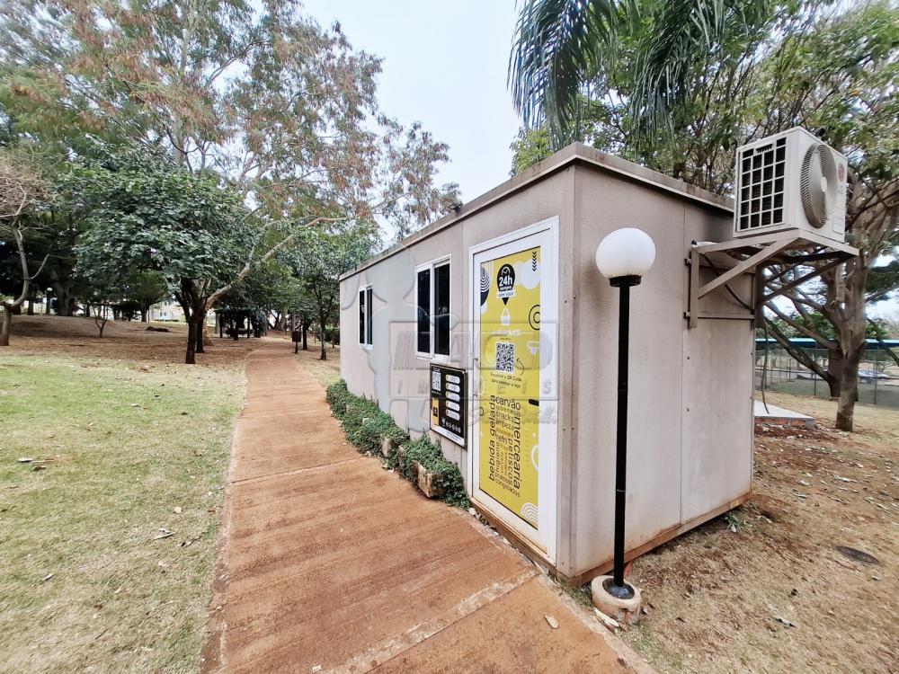 Alugar Apartamento / Padr&atilde;o em Ribeir&atilde;o Preto R$ 1.100,00 - Foto 25