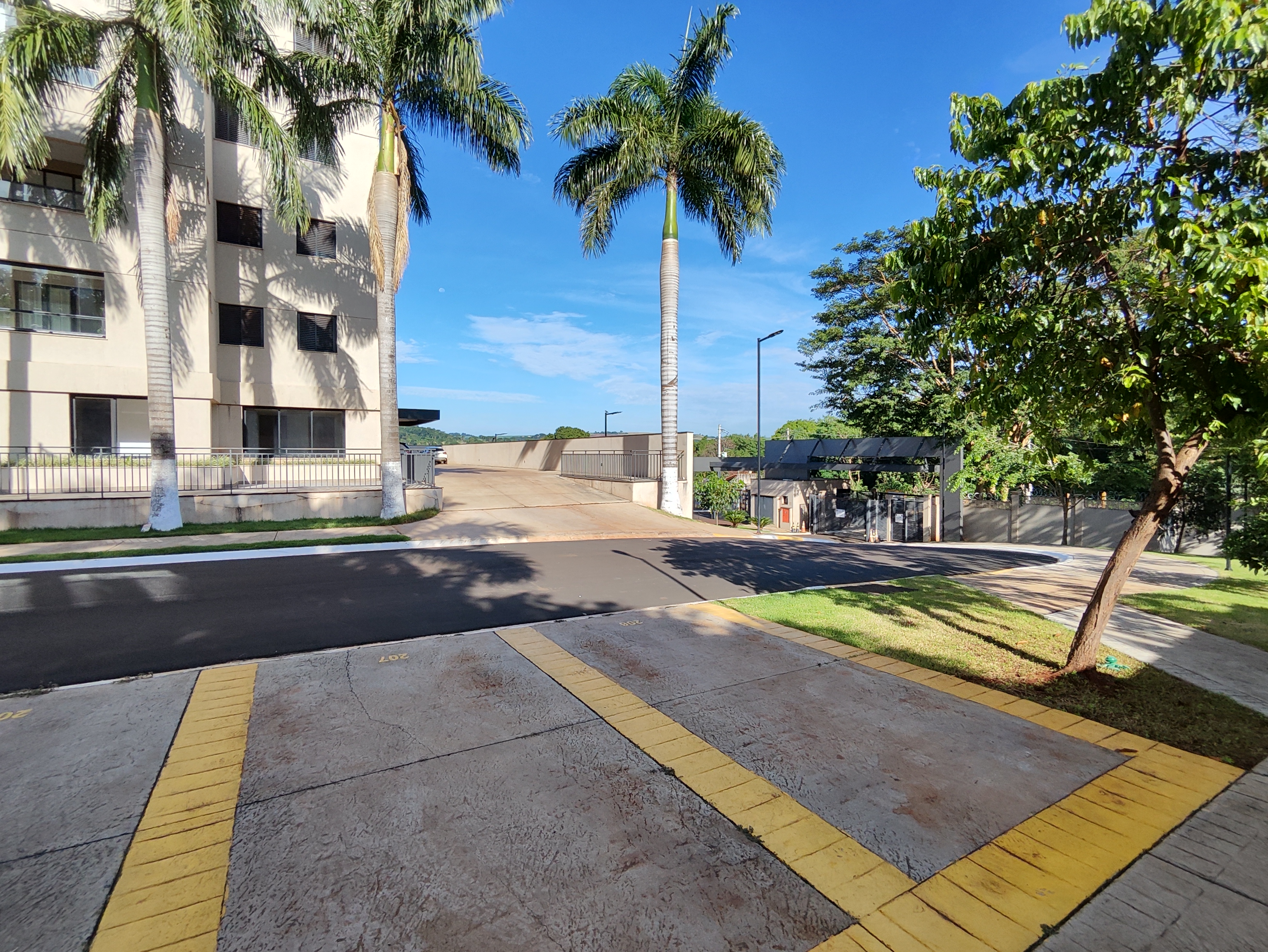 Alugar Apartamento / Padr&atilde;o em Ribeir&atilde;o Preto R$ 3.300,00 - Foto 28