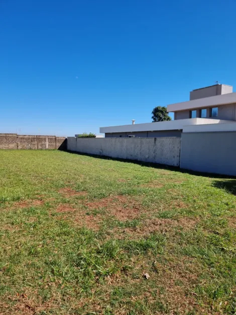 Cravinhos Condominio Ana Carolina Terreno Venda R$330.000,00 Condominio R$500,00  Area do terreno 780.00m2 