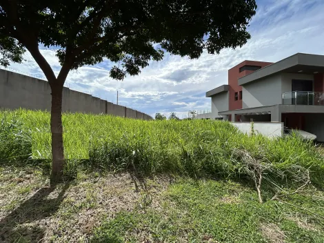 Terreno de 532m² à venda em condomínio - Quintas de São José