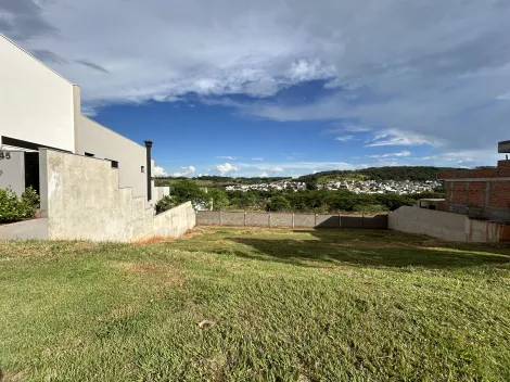 Terreno de 626m² à venda em condomínio - Alphaville