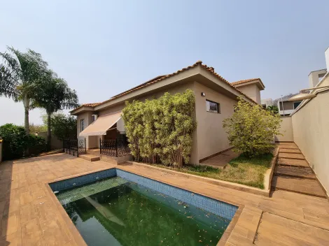 Casa de 298m² com 03 suítes à venda em condomínio - Residencial e Empresarial Alphaville