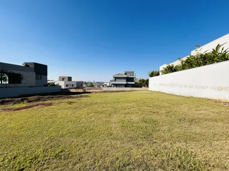 Terreno de 520m² à venda em condomínio - Alphaville