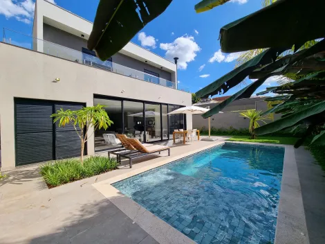 Casa de 346m² com 04 suítes à venda em condomínio - Residencial e Empresarial Alphaville